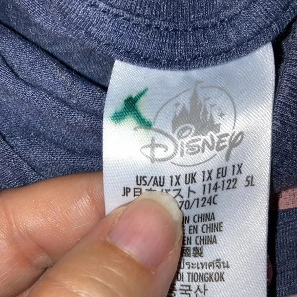 Disney Parks - Life is Full of Adventure - Size 1X - EUC - Picture 8 of 12